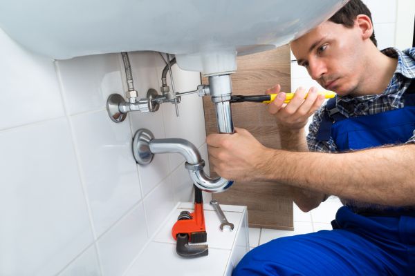 Cost of Kitchen Plumbing Repair in Miami