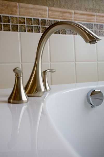 Cost of Bathtub Faucet Repair in Miami