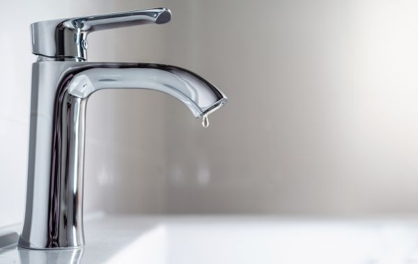 Cost of Kitchen Faucet Replacement in Miami