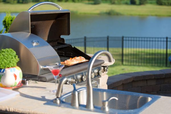 Cost of Outdoor Kitchen Plumbing in Miami