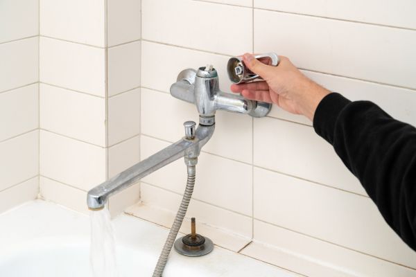 Cost of Shower Handle Repair in Miami