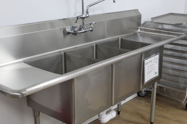 Cost of Utility Sink Installation in Miami