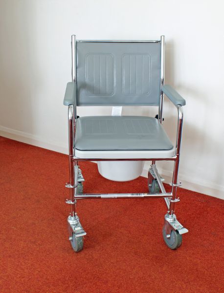 Cost of Commode Replacement in Miami